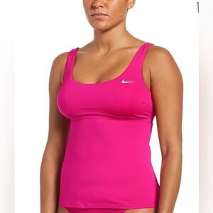 Nike Tankini
Women's Swimsuit Top M pink